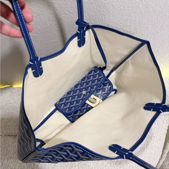 Goyard Saint Louis PM Tote Bag - Picture 2 of 3